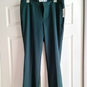 Woman's Glorious Pine Green Straight Leg Pants